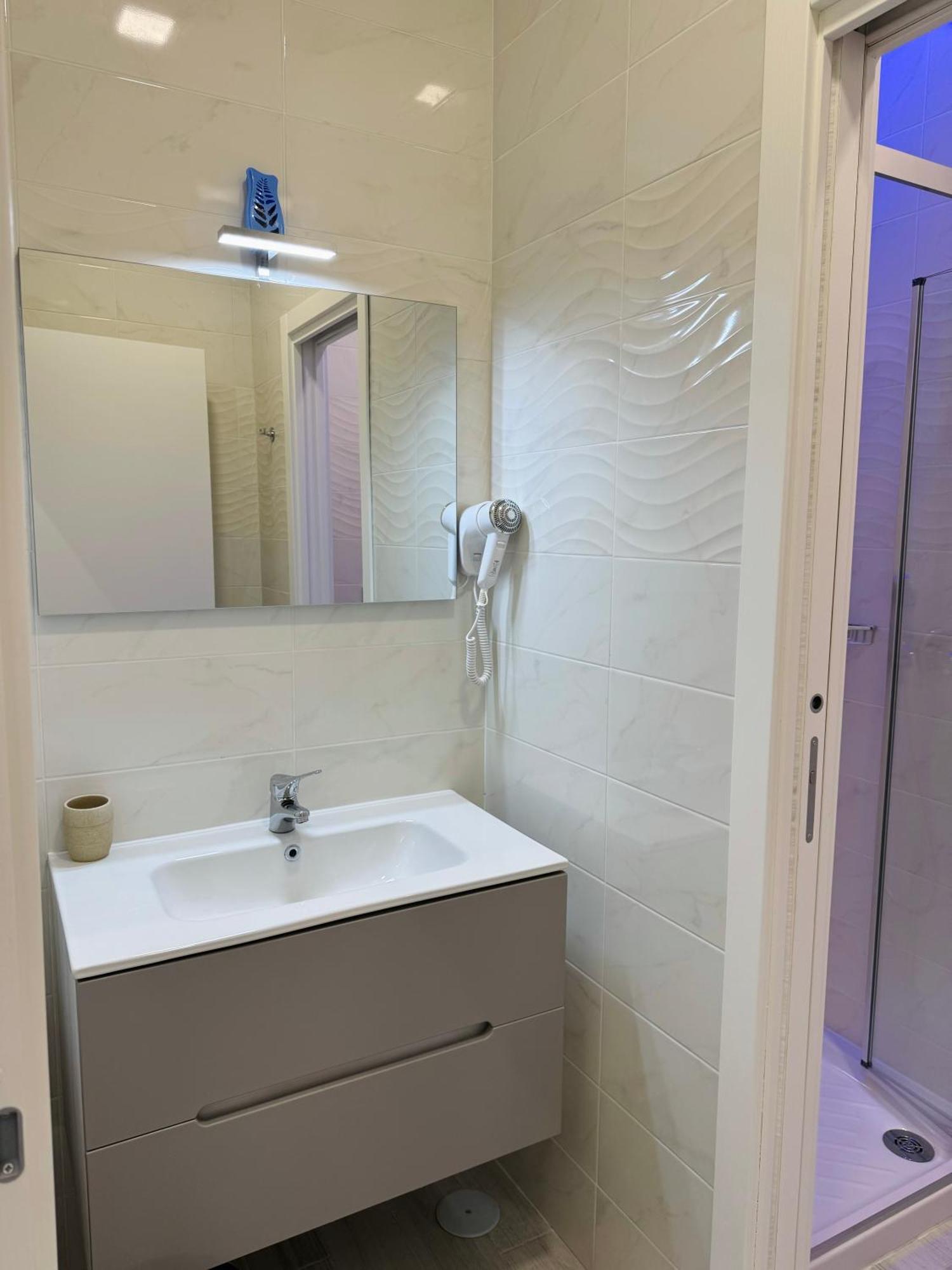 Turati Inn Rome Bagian luar foto